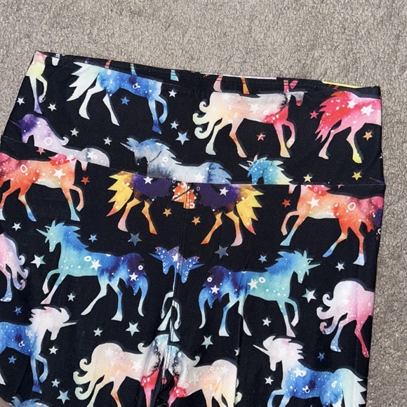 🦄Cute rainbow athleisure unicorn TiHo yoga leggings one size (0-12)🦄 - Picture 5 of 5